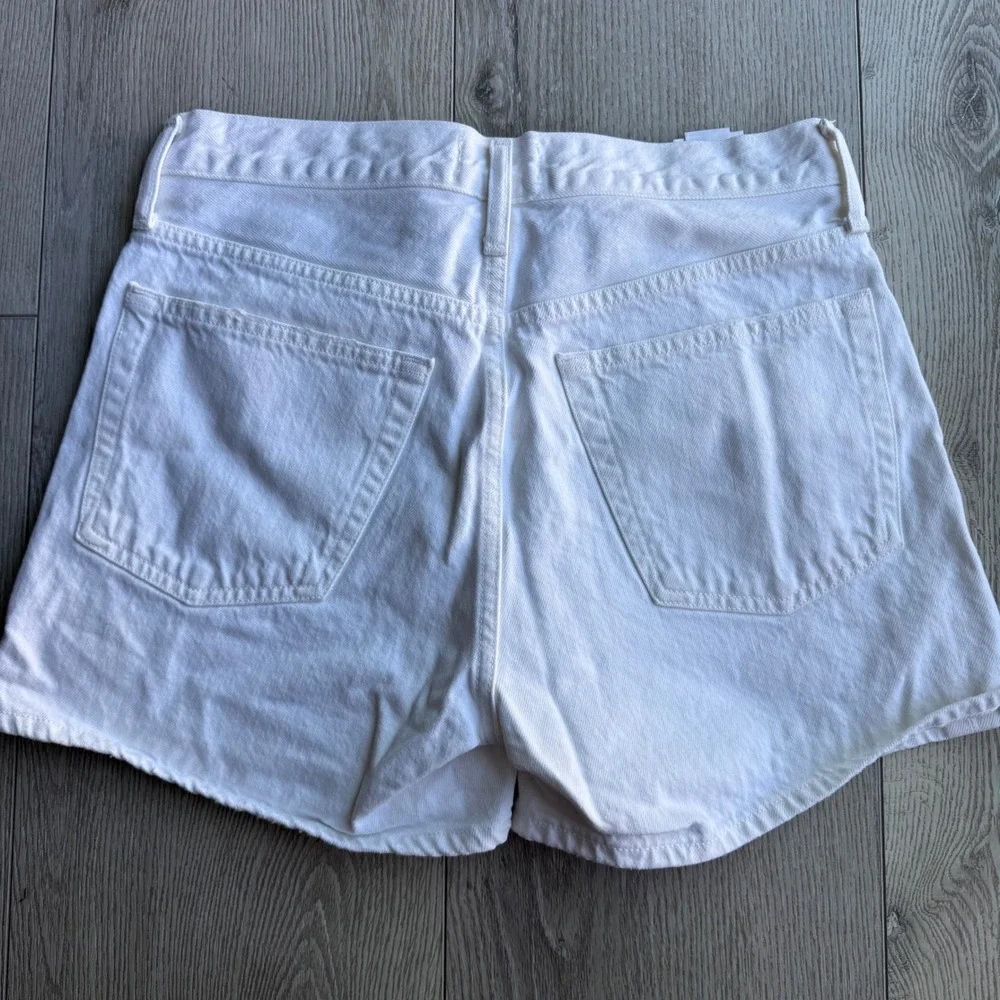 AGOLDE White High Rise Denim Shorts Size 26 Button Fly Raw Hem Parker Long